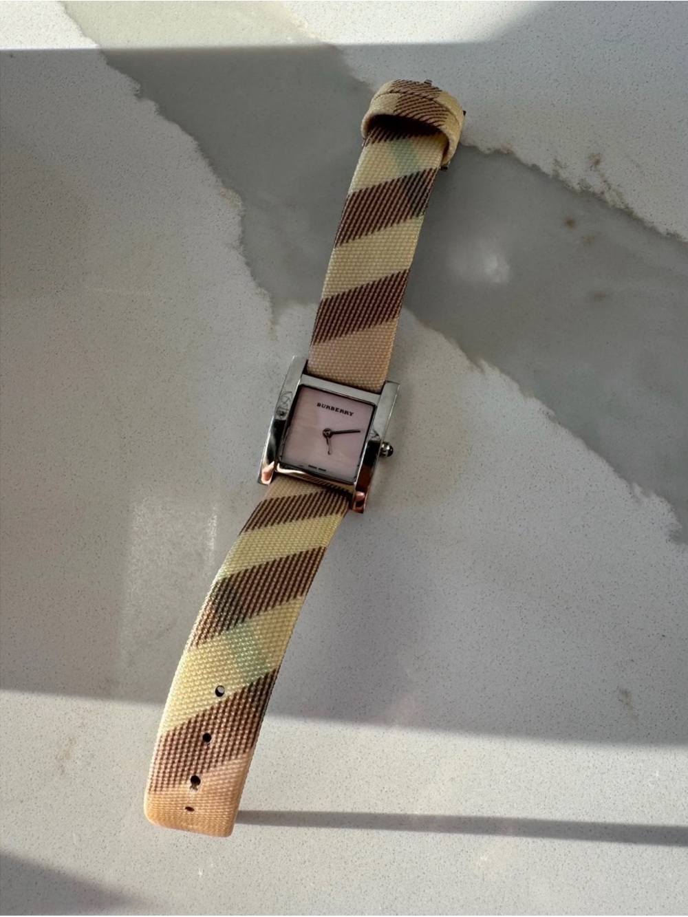 Burberry Beige & Pink Super Nova Watch - Picture 4 of 6